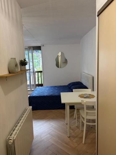 Studio au cœur de Luchon avec parking, télécabine à 600m