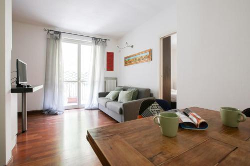HACCA Collection - Quiet 1BR with balcony - San Lorenzo & Navigli