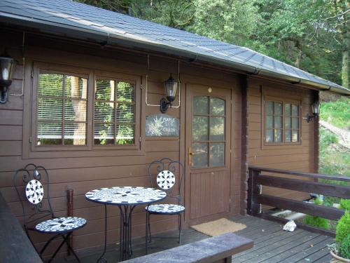 Bryn Dinas Camping Pods at the foot of Mt Snowdon 2