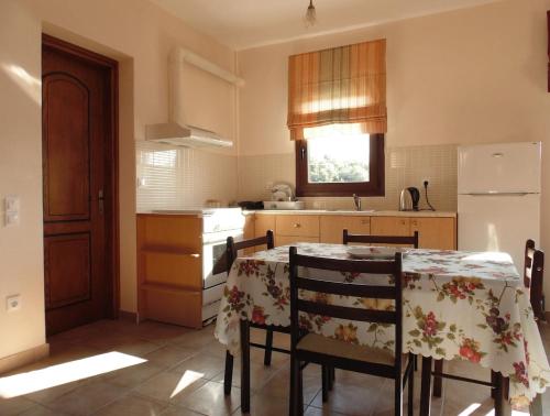 Sunset studio in Alonisosa