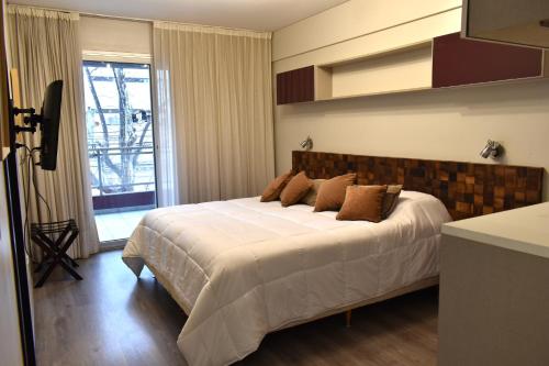 Syrah Suites