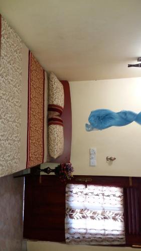 Front desk [24-hour]