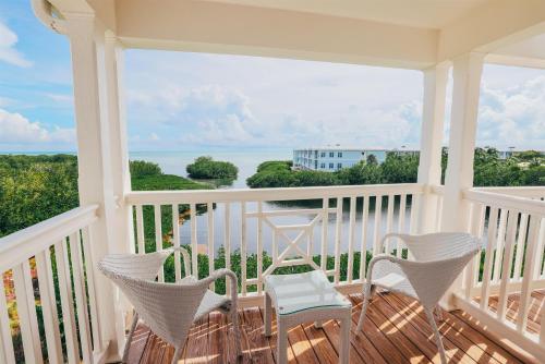 2 bedrooms, 3 beds