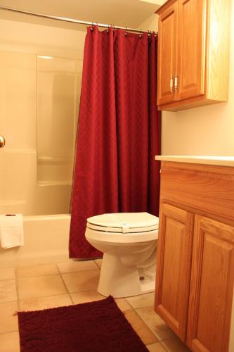 Nordic Inn Condominium Resort - image 9