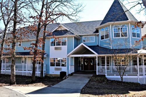 Bradford House Bed and Breakfast in Branson, USA