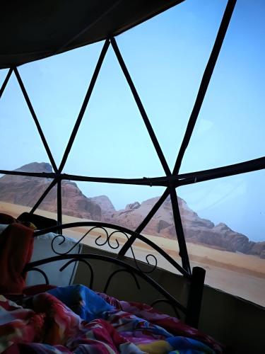 Balcony/terrace, Wadi rum bubble camp in Petra
