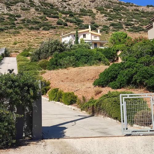 Viesnīcas āriene, Cozy Ground floor apartment with garden and a View in Chamolia (Attiki)