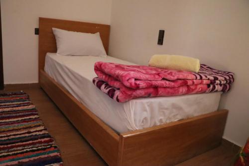 3 double beds