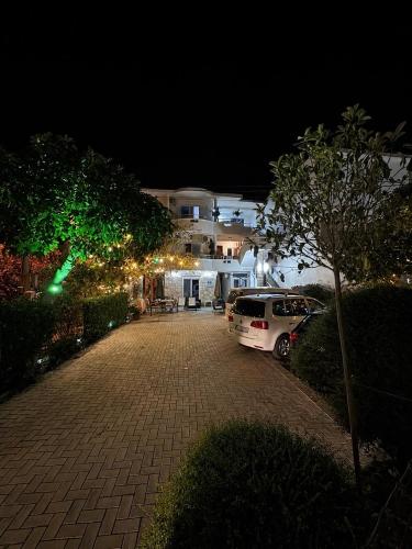 Hajro Apartments