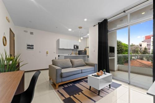 Apartamento con Cochera y Parrilla en Asunción 2