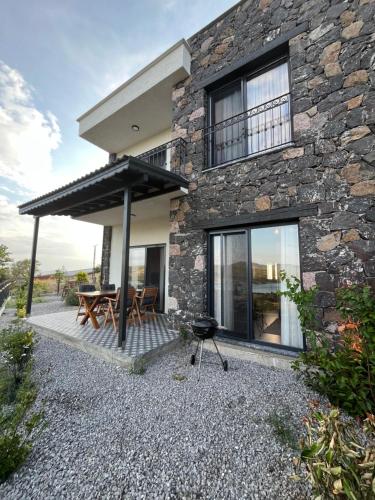 Premium Accommodation Near Assos Privilege in Nusratlı