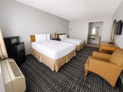 2 twin beds