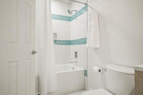 Central Scottsdale Haven Condo - image 2