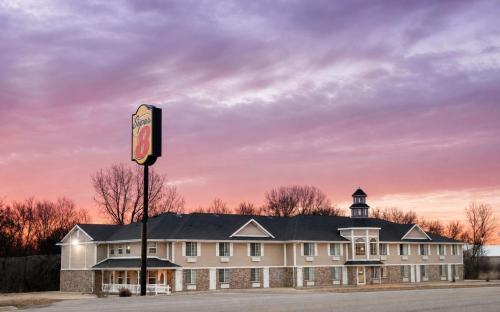 Super 8 by Wyndham Arkansas City KS