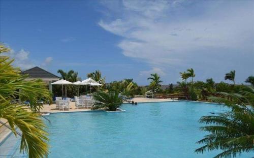 Dream Big Getaway at FernCourt 2BR Apartment Near Ocho Rios in Plantation Village
