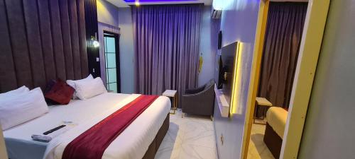 Kiarra Suites Owerri in โอเวริ