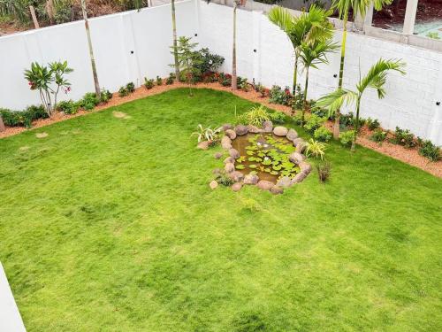 Léa Rose Villa Calm Green Private Entire Place - image 2