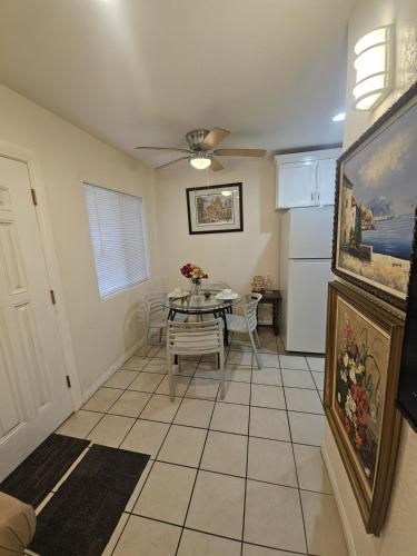 設施, Cozy 2 Bed 2 Bath close to Downtown San Diego! in 納雄耐爾城
