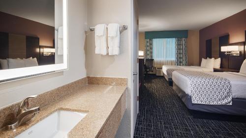 Best Western Fort Myers Inn & Suites