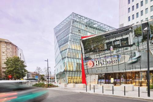 H4 Wyndham Paris Pleyel