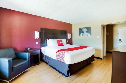 OYO Hotel Tyler Northwest Mineola Hwy – Tyler, TX