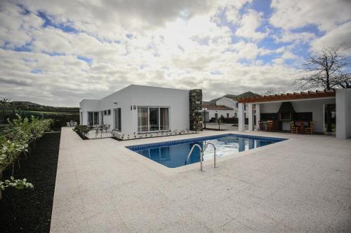 Oprema, Quinta das Giestas in Pico da Pedra