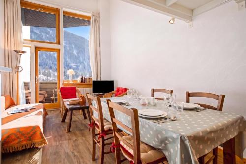 Grand Roc B211 from Slopes 260m, Mont-Blanc View & Parking - Happy Rentals