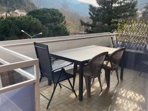 Appartement F2, animaux admis - 2 pers. - FR-1-703-232