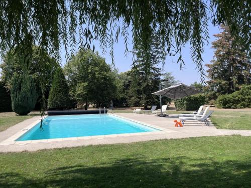 Maison avec piscine privée - 8 pers. - FR-1-489-649 - Location saisonnière - Saint-Pourçain-sur-Sioule