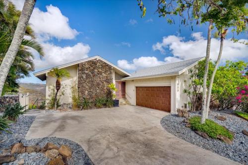Facilities, Stunning Home wOcean-Mountain Views in East Oahu Serene Family Vacation in Hawaii Kai