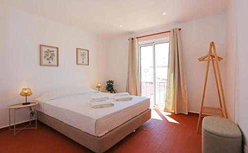 A06 - Seaview 1 Bed Apartment