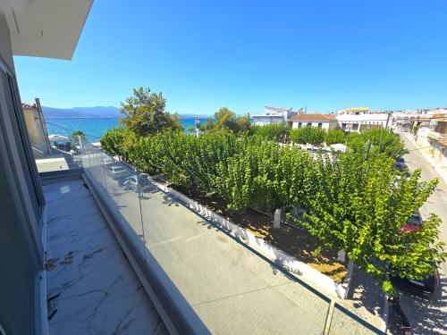 IriDium Art Suites in Amarynthos Evia
