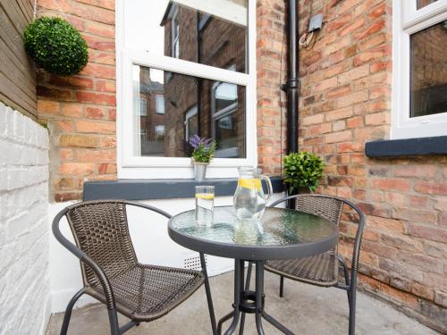 46 Ashville Avenue - image 3