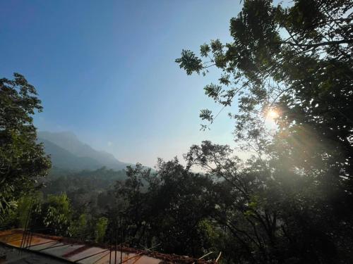 lover's mountain view Guest House  in Belihuloya