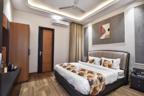HOTEL La VILLA - image 4