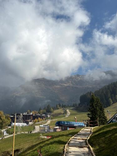 Studio Montagne face aux pistes
