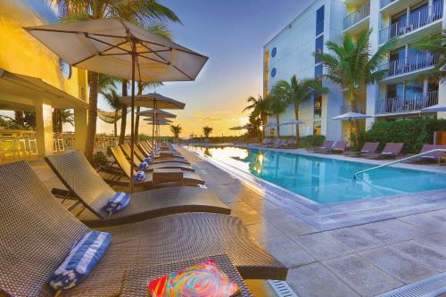 Zwembad, Costa d'Este Beach Resort & Spa in Oceanside