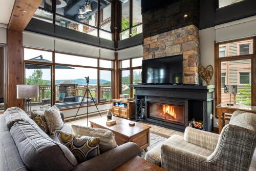 Tremblant Prestige - Altitude 170-1 2