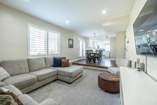Pleasant Grove Home | Family-Friendly & Long Stays in Lindon