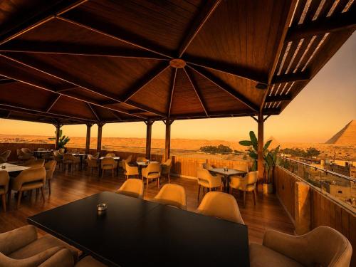 Casablanca Pyramids View Hotel 3