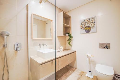 Verde Apartments by MOJE Holiday 2