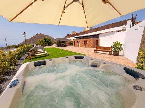 Casa Cueva La Herencia, jacuzzi privado y vistas