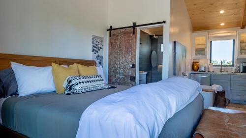 Удобства, Cocavin Carriage House by AvantStay in Adelaida