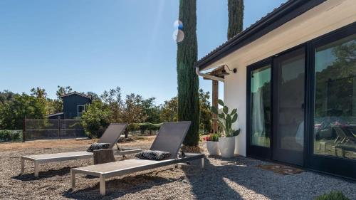 Удобства, Cocavin Carriage House by AvantStay in Adelaida
