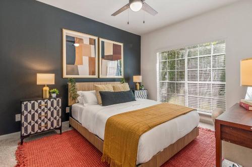 Near NRG Stadium & DT Pool & Gym, Free Parking in Houston