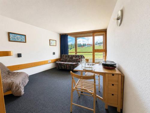 Appartement skis aux pieds - 5 pers. - FR-1-352-109