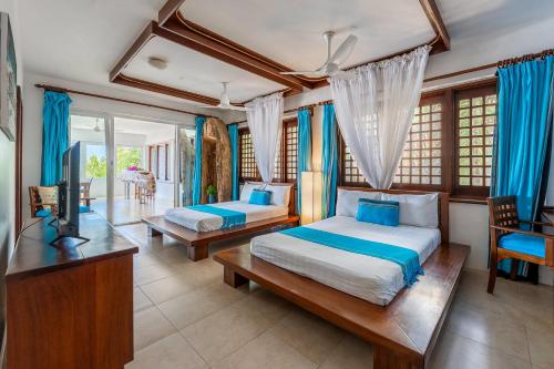 Tequila Sunrise Beach Cabana - Diani Beach - image 5