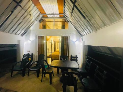 Facilities, Rainforest River Cabana & Villa in Siharaja