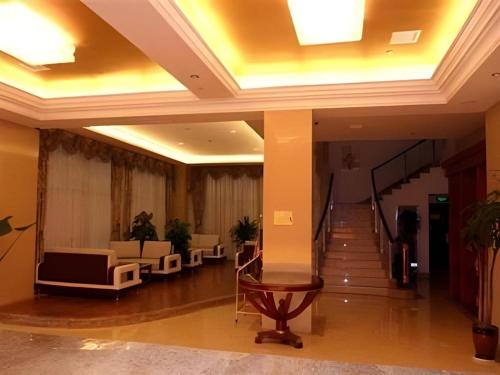 กรีนทรี อินน์ โจวซาน นิวทาวน์ โฮเต็ล (GreenTree Inn Zhoushan New Town Hotel) in โจวซาน