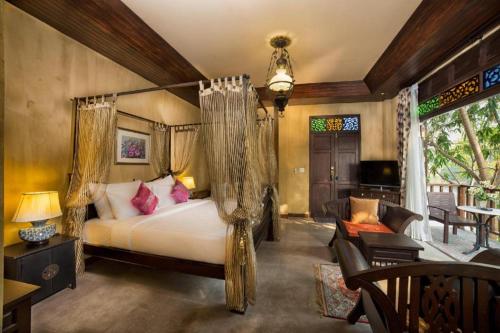트리 타라 리조트 (Tree Tara Resort) in 사이 욕
